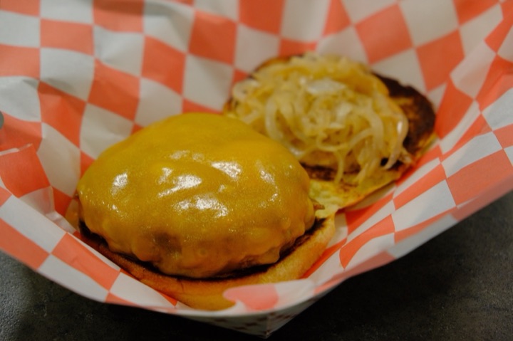 classic cheeseburger