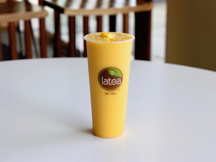 mango smoothie